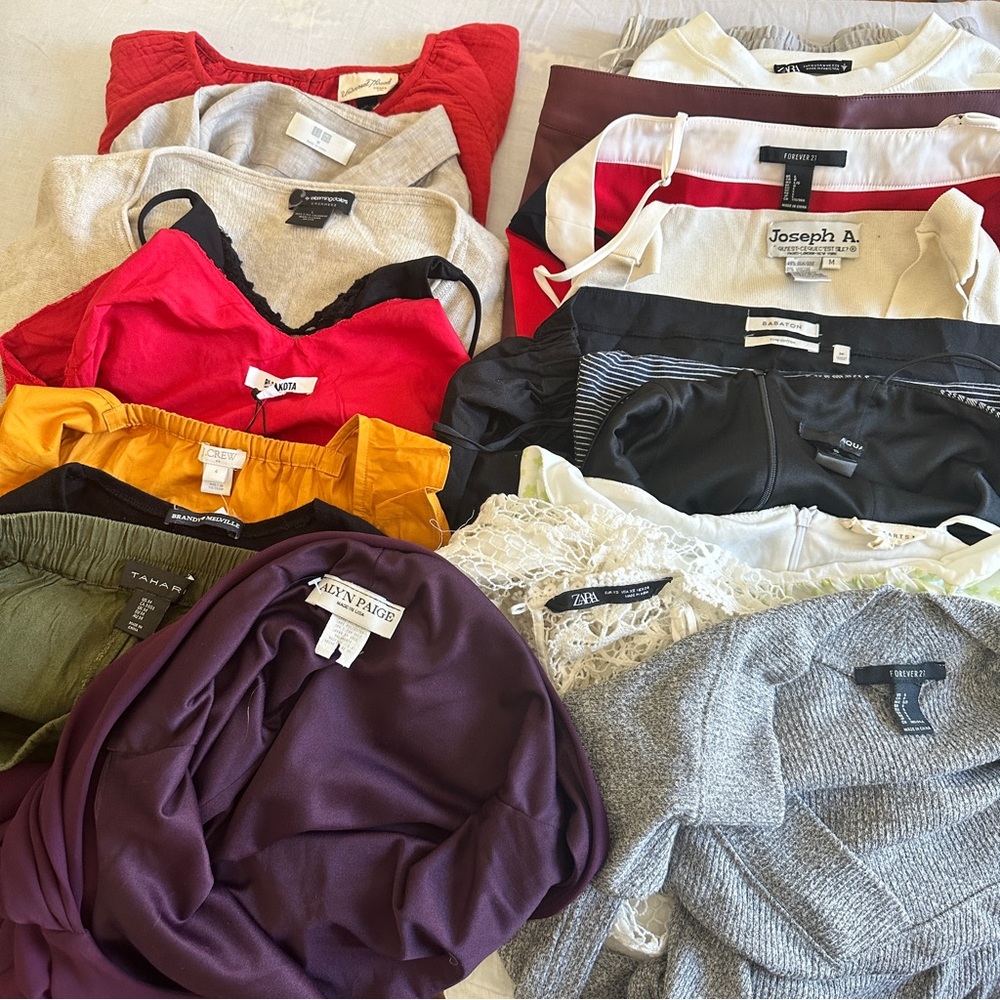 Reseller Mystery Box View 5